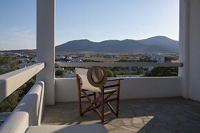 Cleopatra Seaside Homes Paros
