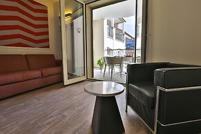 Hotel Al Campanile - Luxury Suites & Apartments