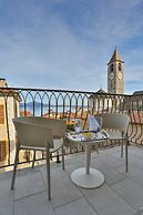 Hotel Al Campanile - Luxury Suites & Apartments