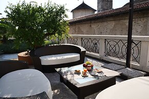 Hotel Al Campanile - Luxury Suites & Apartments