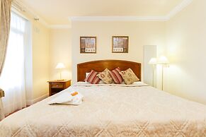 Lismar Guest House