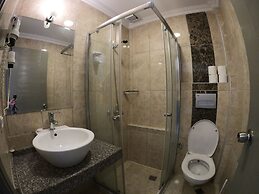 Sun Hotel by En Vie Beach - Adults Only