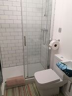 Igloo Hybrid - Hostel