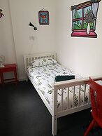 Igloo Hybrid - Hostel