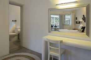 Blue Sand Boutique Hotel & Suites