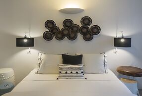 Blue Sand Boutique Hotel & Suites