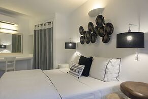 Blue Sand Boutique Hotel & Suites