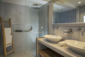 Blue Sand Boutique Hotel & Suites