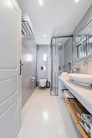 Blue Sand Boutique Hotel & Suites