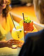 Blue Sand Boutique Hotel & Suites