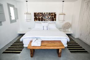 Blue Sand Boutique Hotel & Suites