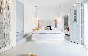 Blue Sand Boutique Hotel & Suites