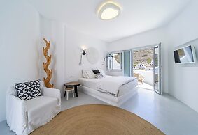 Blue Sand Boutique Hotel & Suites