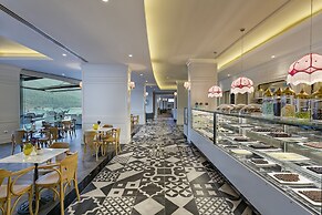 Titanic Luxury Collection Bodrum