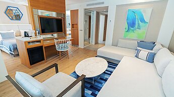 Titanic Luxury Collection Bodrum