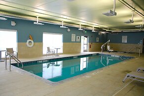 Holiday Inn Express & Suites Oswego by IHG