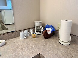 Breakers Boutique Inn