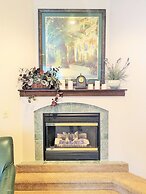 Breakers Boutique Inn