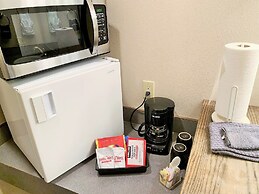 Breakers Boutique Inn