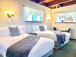 Breakers Boutique Inn