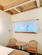 Breakers Boutique Inn