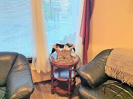 Breakers Boutique Inn