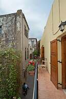 Katerina Traditional Rooms