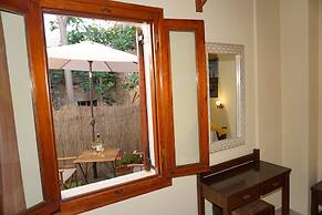 Katerina Traditional Rooms