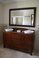 Afrique Boutique Hotel Ruimsig