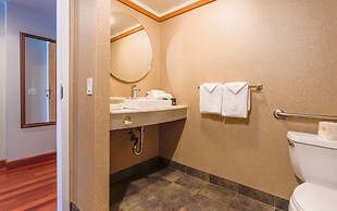 Hôtel Lindbergh – Laurier Québec