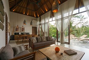 Tejaprana Resort & Spa