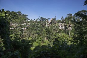 Tejaprana Resort & Spa