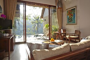 Tejaprana Resort & Spa