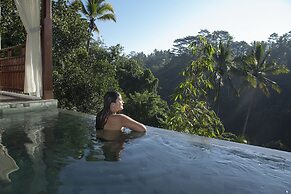 Tejaprana Resort & Spa