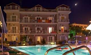 Amoudi Studios Apartments Hotel