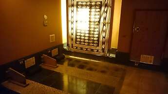 Hiroshima Capsule Hotel & Sauna New Japan EX - Caters to Men