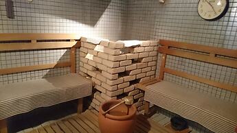 Hiroshima Capsule Hotel & Sauna New Japan EX - Caters to Men