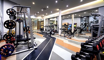 Crest Resort & Pool Villas