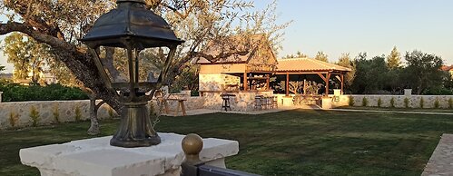 Agro Art Boutique & Luxury Villas