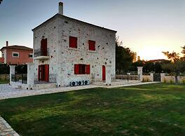 Agro Art Boutique & Luxury Villas