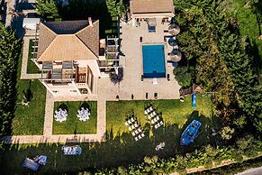 Agro Art Boutique & Luxury Villas