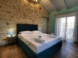 Agro Art Boutique & Luxury Villas