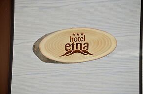 Hotel Etna