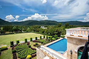 Chateau de Khaoyai Hotel & Resort