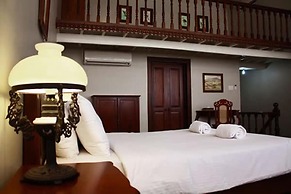 Las Casas Filipinas de Acuzar