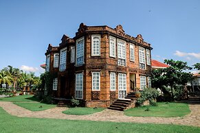 Las Casas Filipinas de Acuzar