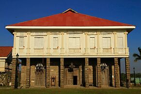 Las Casas Filipinas de Acuzar