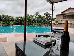 Mulberry Araliayas Resort & Spa