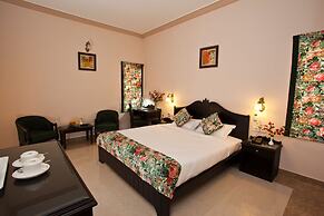 Mulberry Araliayas Resort & Spa