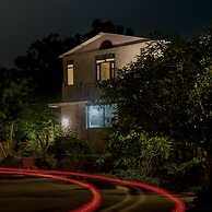 Mulberry Araliayas Resort & Spa